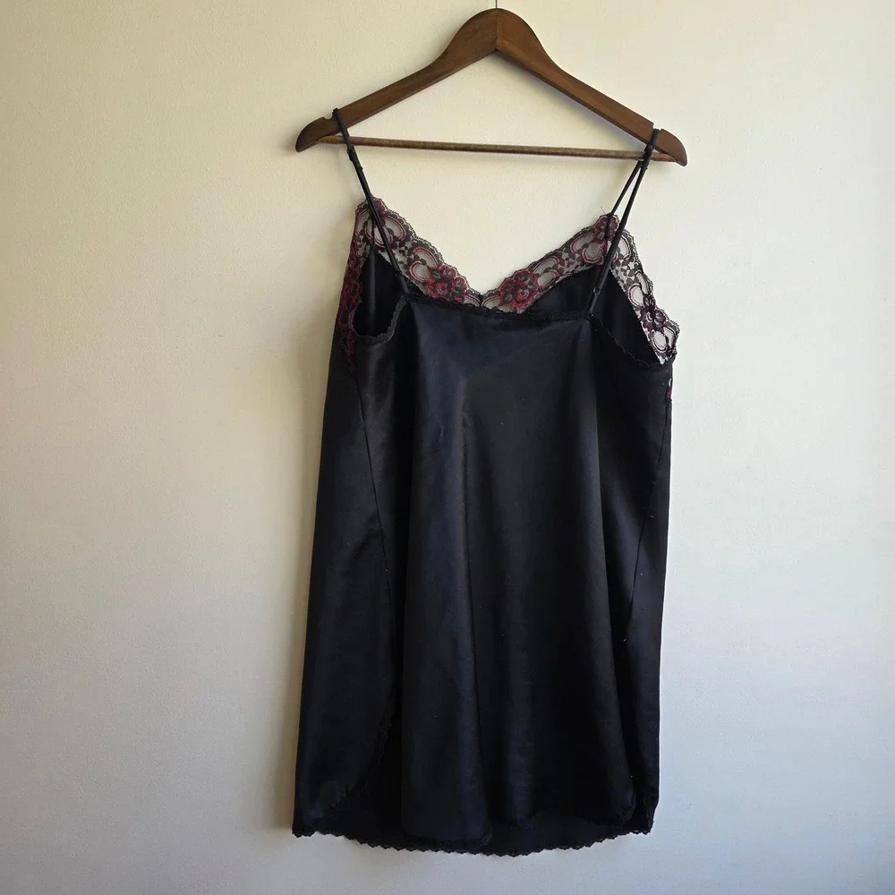 Vintage Black Satin Lace Chemise Nightgown Red Floral Trim Goth Vampy Slip Dress